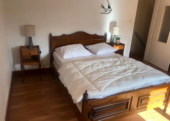 بيت للعطل Grande Maison A A Bresse Avec Jacuzzi Cheminee Et Jardin Ideal Pour Les Familles Et Amis